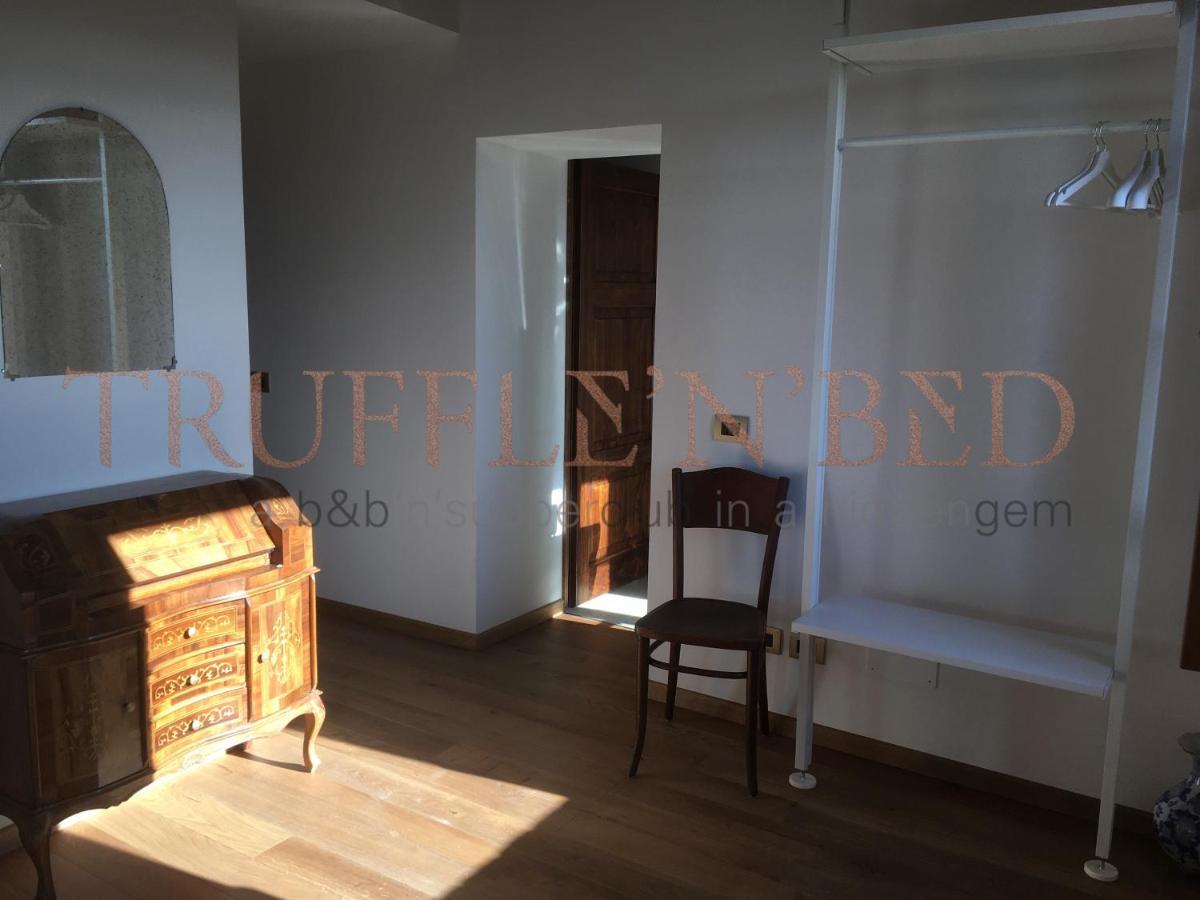 Truffle'N'Bed Bed & Breakfast San Giovanni d'Asso Exterior photo